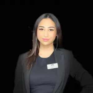 #friseur #damenschnitt #haircut #friseurmünchen #balayage #glossing #strähnen #bonding